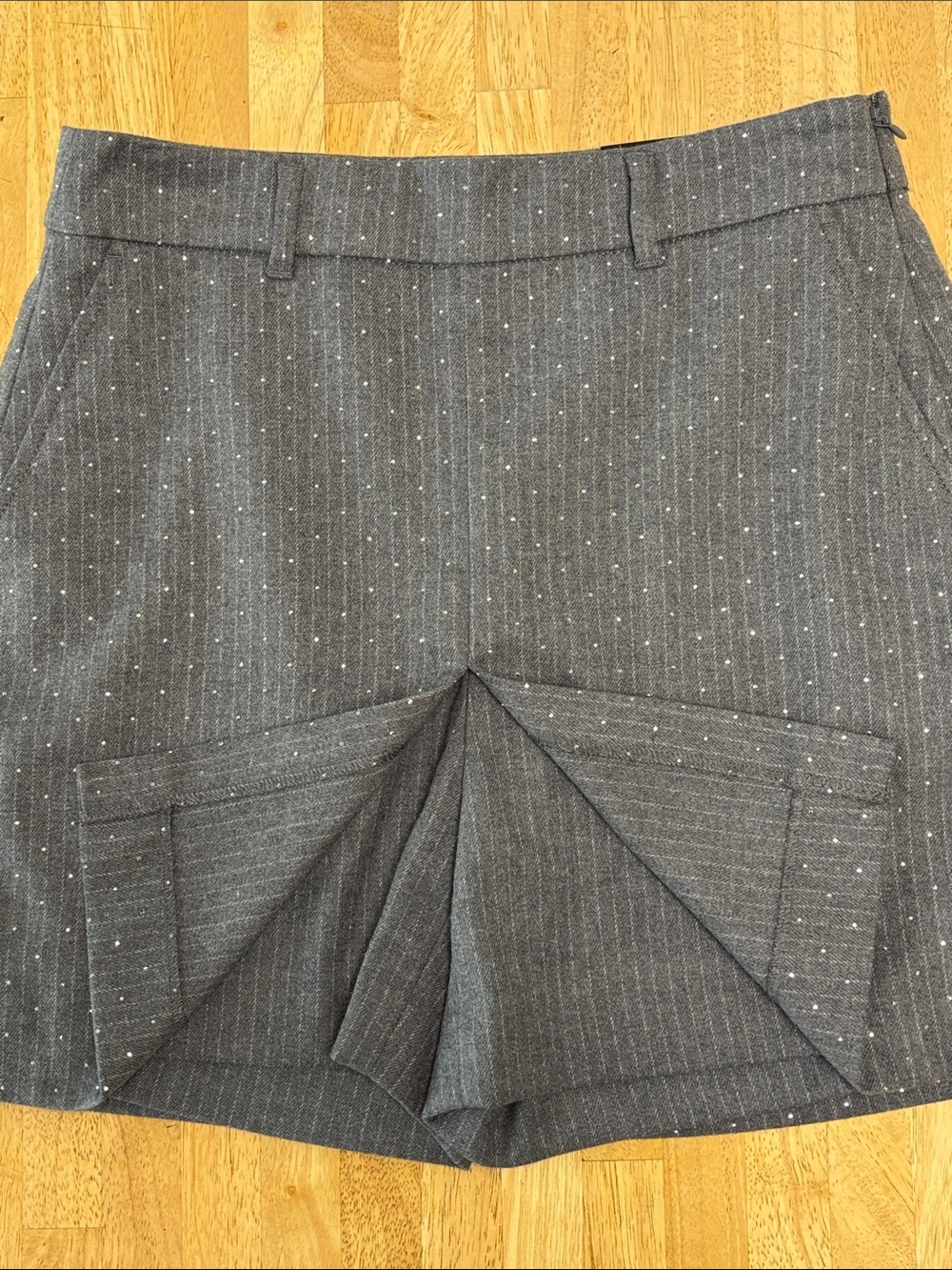 White House Black Market Grey White Pinstripe Skort Shorts w/Crystals - Picture 7 of 9